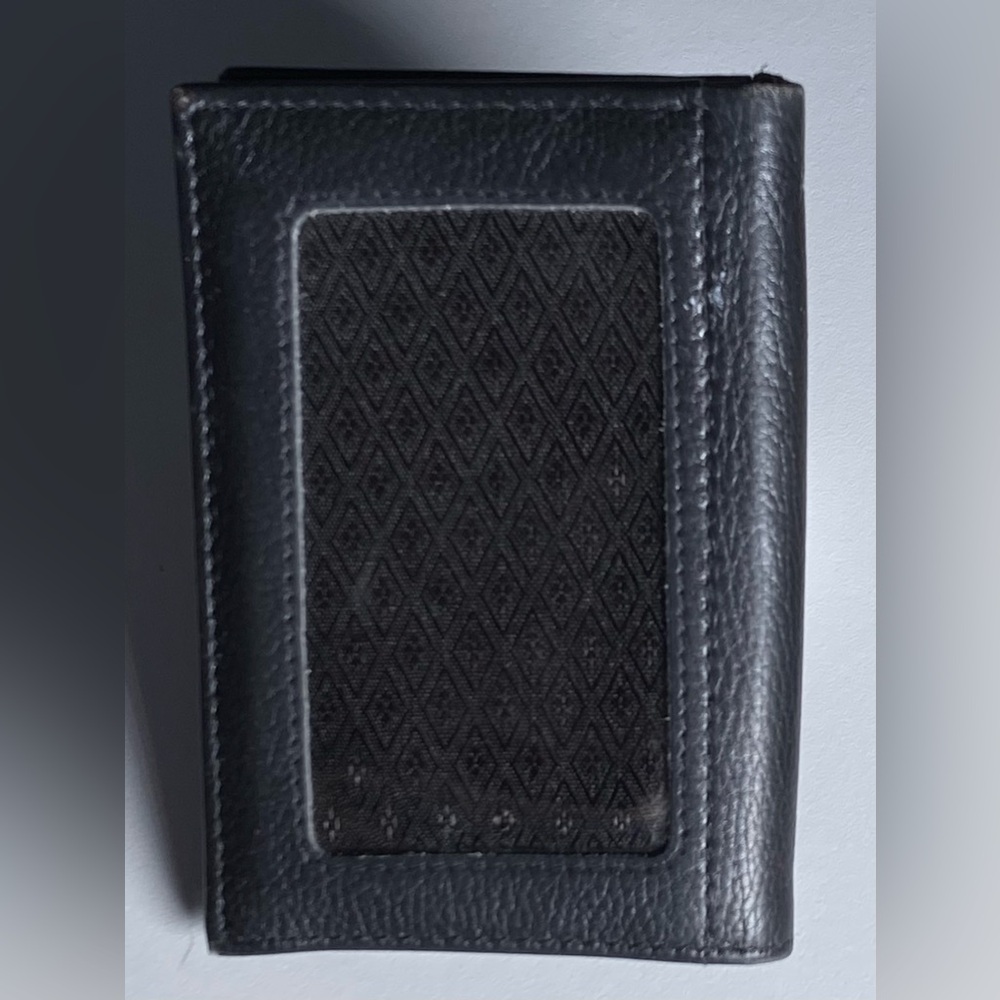 Barneys New York Black Leather Bifold Wallet
With Multiple Card Slots - Picture 5 of 6